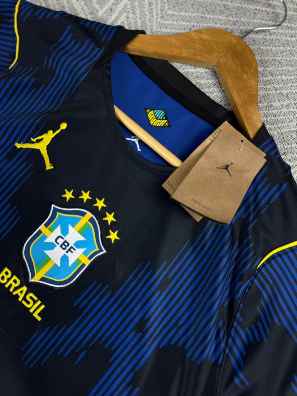 Camisa do Brasil 26/27 - Torcedor Masculino - Tailandesa